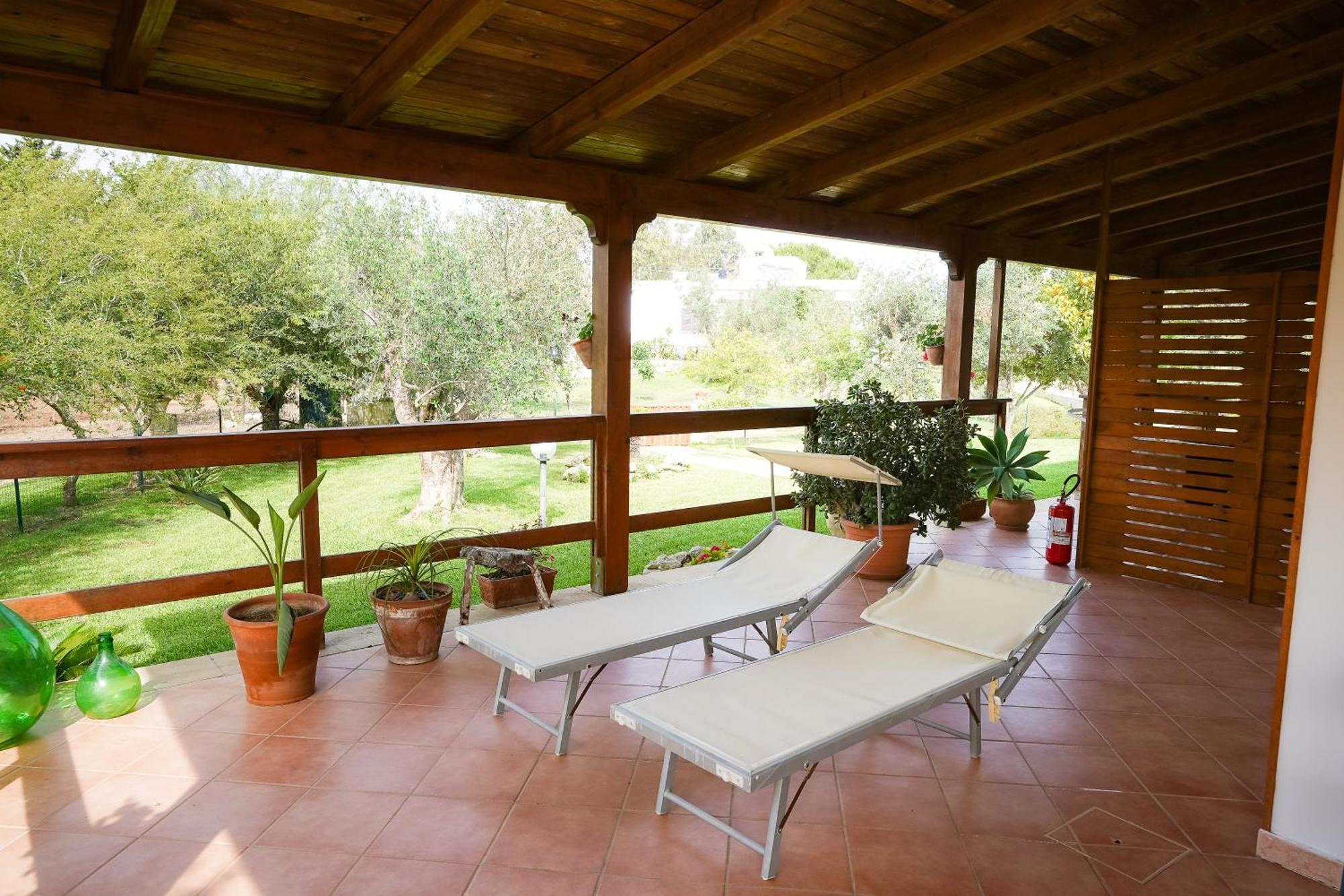 Casa Vacanza Russo Fernando Alimini Exterior foto