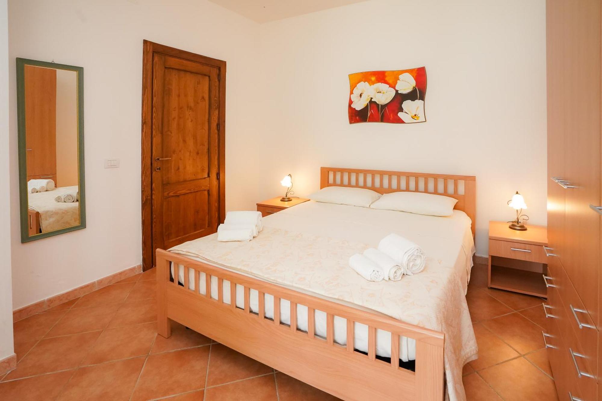 Casa Vacanza Russo Fernando Alimini Exterior foto